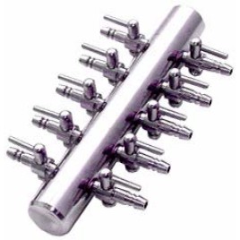 6 virzienu kolektors 4 mm šļūtenei (1x18mm -> 6x4mm) 6 virzienu kolektors 4 mm šļūtenei (1x18mm -> 6x4mm)
